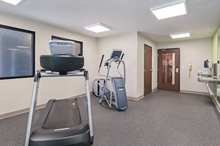 woodspring suites davenport quad cities