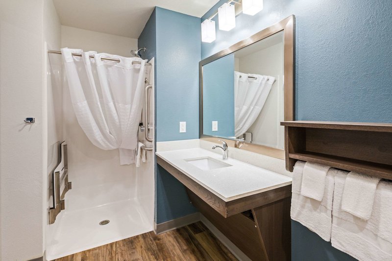 woodspring suites davenport quad cities