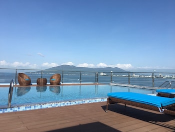 gold boutique hotel da nang