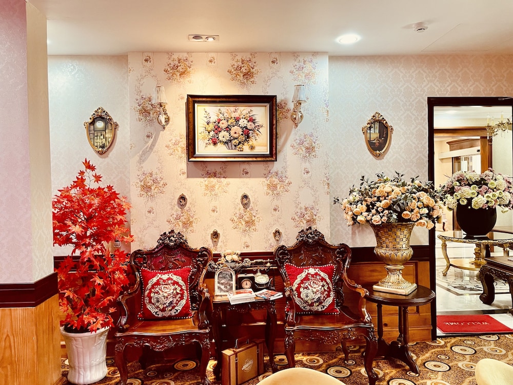 airstar hotel and apartment