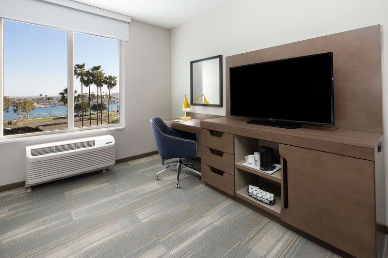 hampton inn and suites san diego airport liberty station