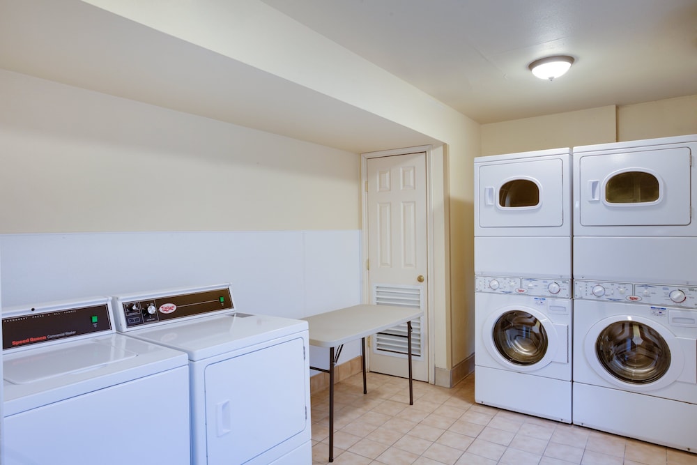 staybridge suites corning by ihg