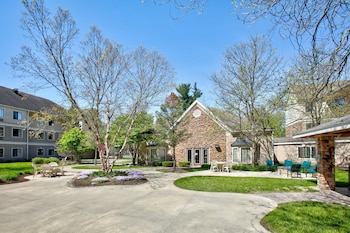 staybridge suites corning by ihg