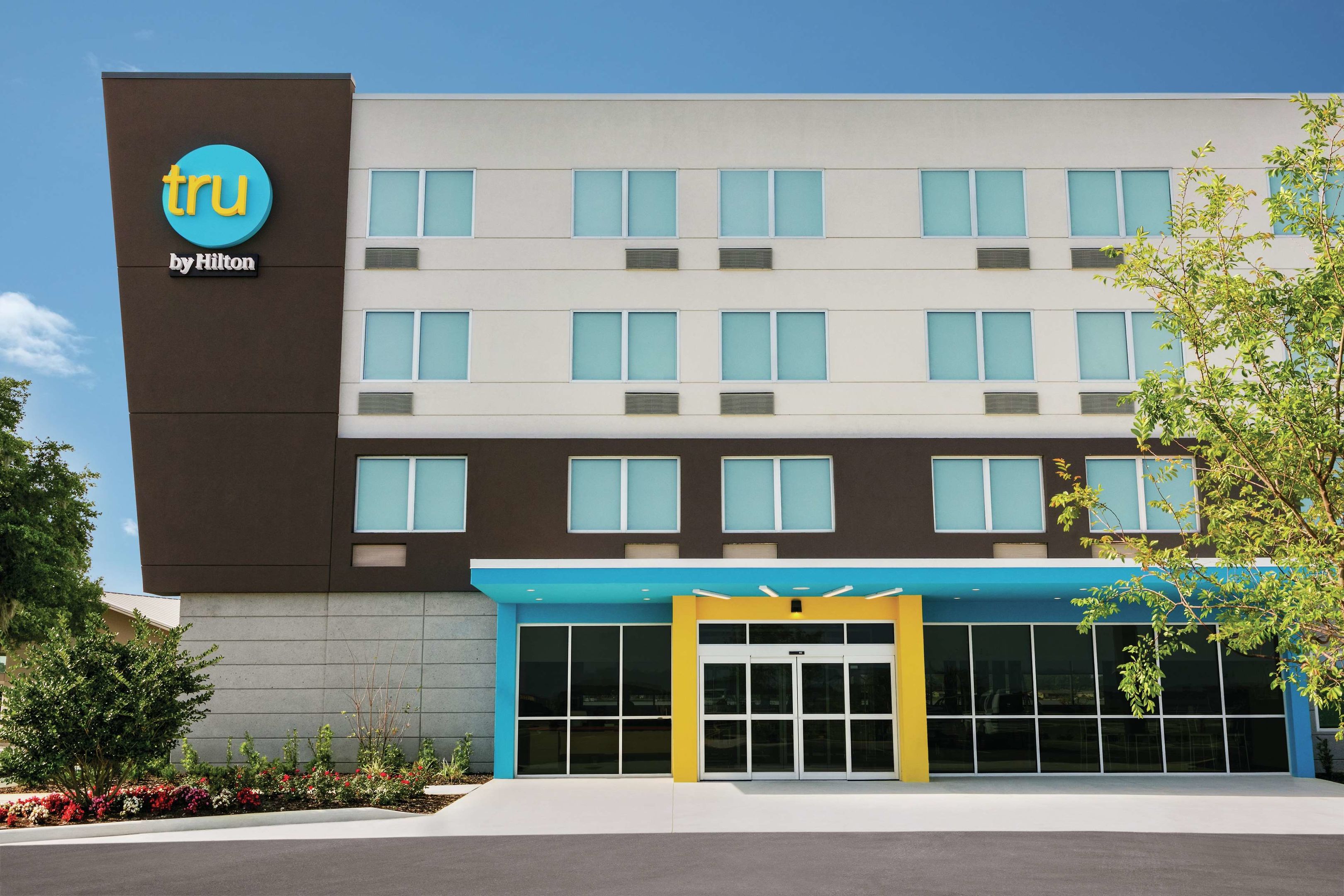 tru by hilton sebring