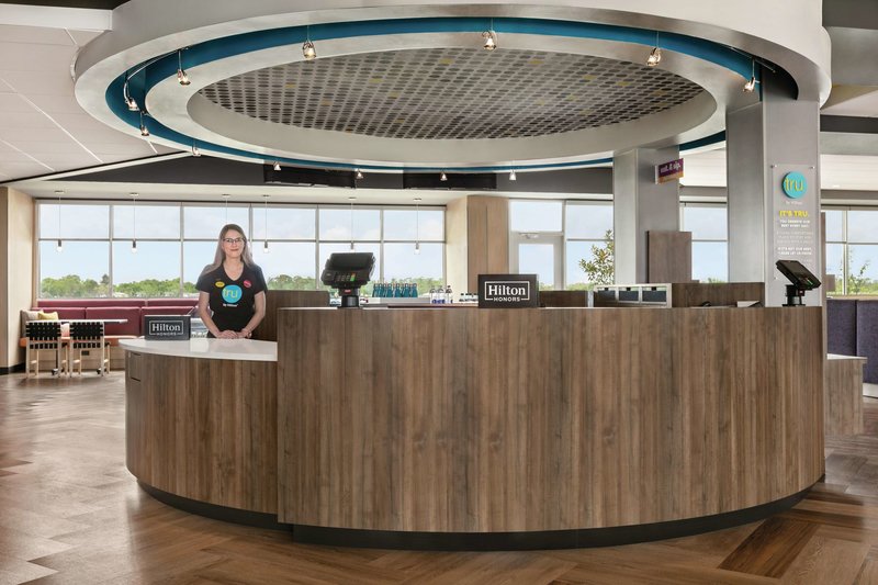 tru by hilton sebring