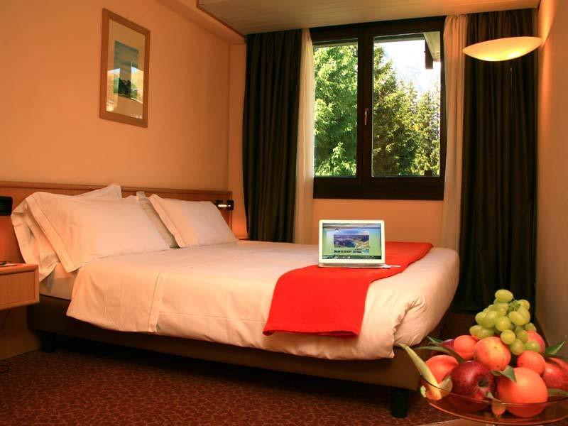 hotel les jumeaux courmayeur