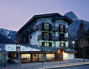 hotel les jumeaux courmayeur