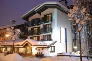 hotel les jumeaux courmayeur