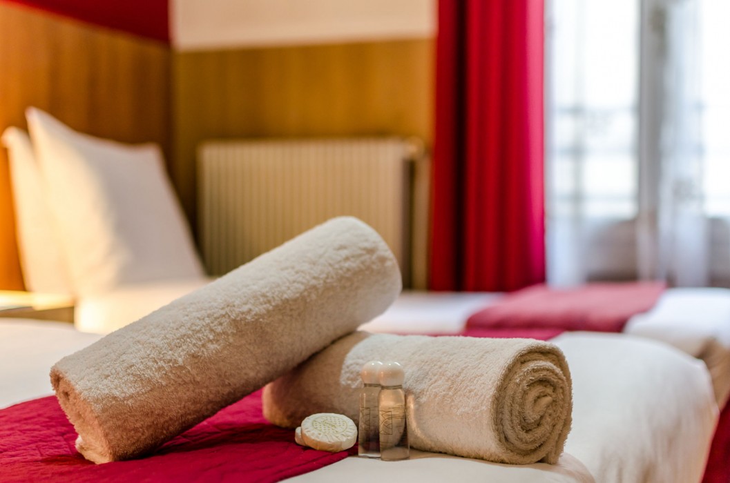 Hotel Nord Est,Paris>>Gare Du Nord,3 star