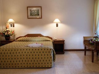 dewi sri hotel