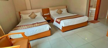 hanz happy hotel