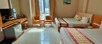 hanz happy hotel