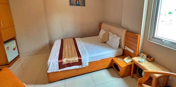 hanz happy hotel