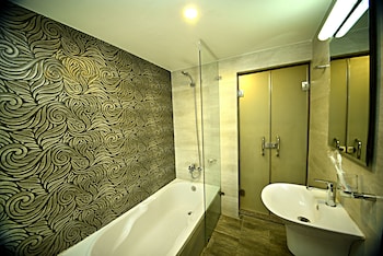 the milestone hotel and spa