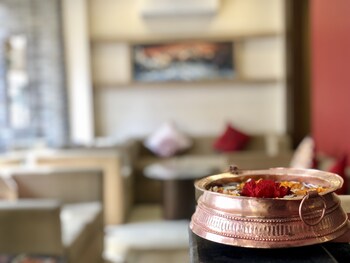 the milestone hotel and spa