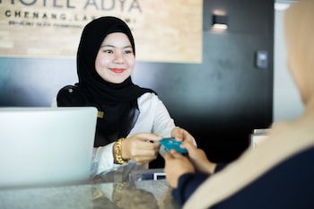 adya hotel chenang