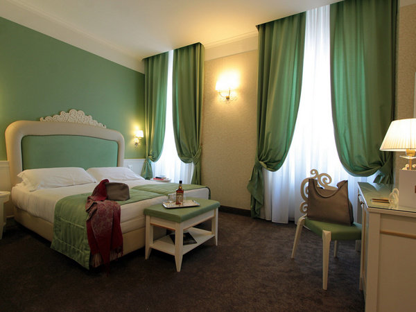 leonardo boutique hotel rome monti