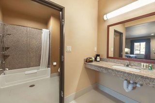 Super 8 By Wyndham Karnes City,Floresville>>Beeville,2 star