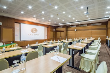 column bangkok hotel