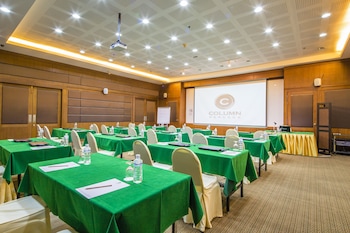 column bangkok hotel