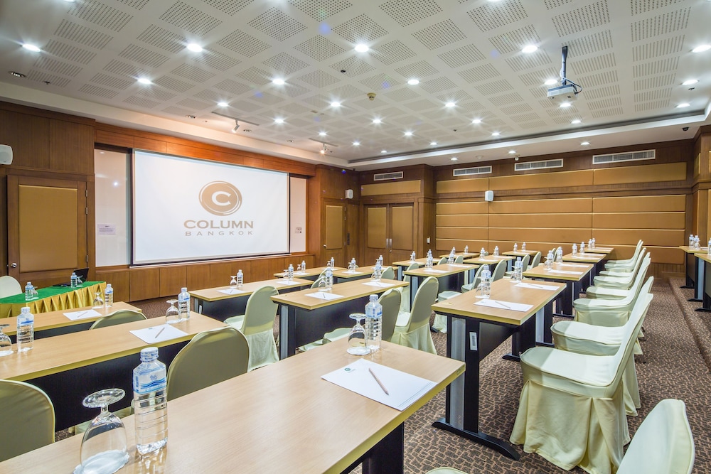 column bangkok hotel