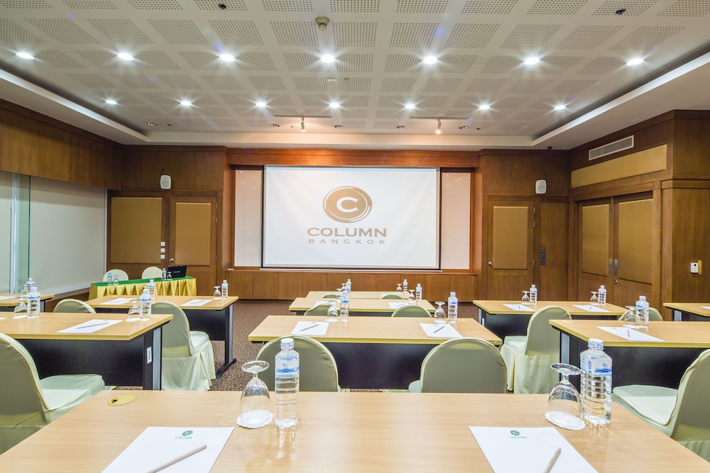 column bangkok hotel