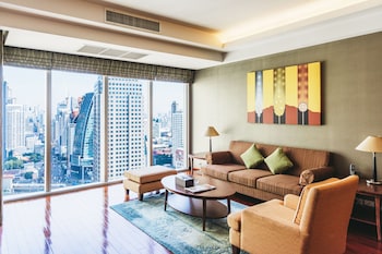 column bangkok hotel