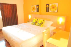 the inn saladaeng