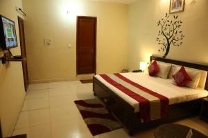 Hotel The Diamond Ring,Sector 45>>Chandigarh,2 star