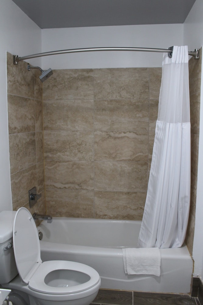 erth inn by aga los angeles