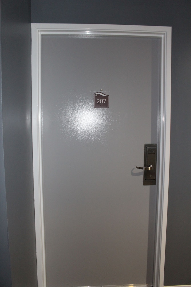 erth inn by aga los angeles