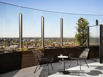 hotel chadstone melbourne mgallery