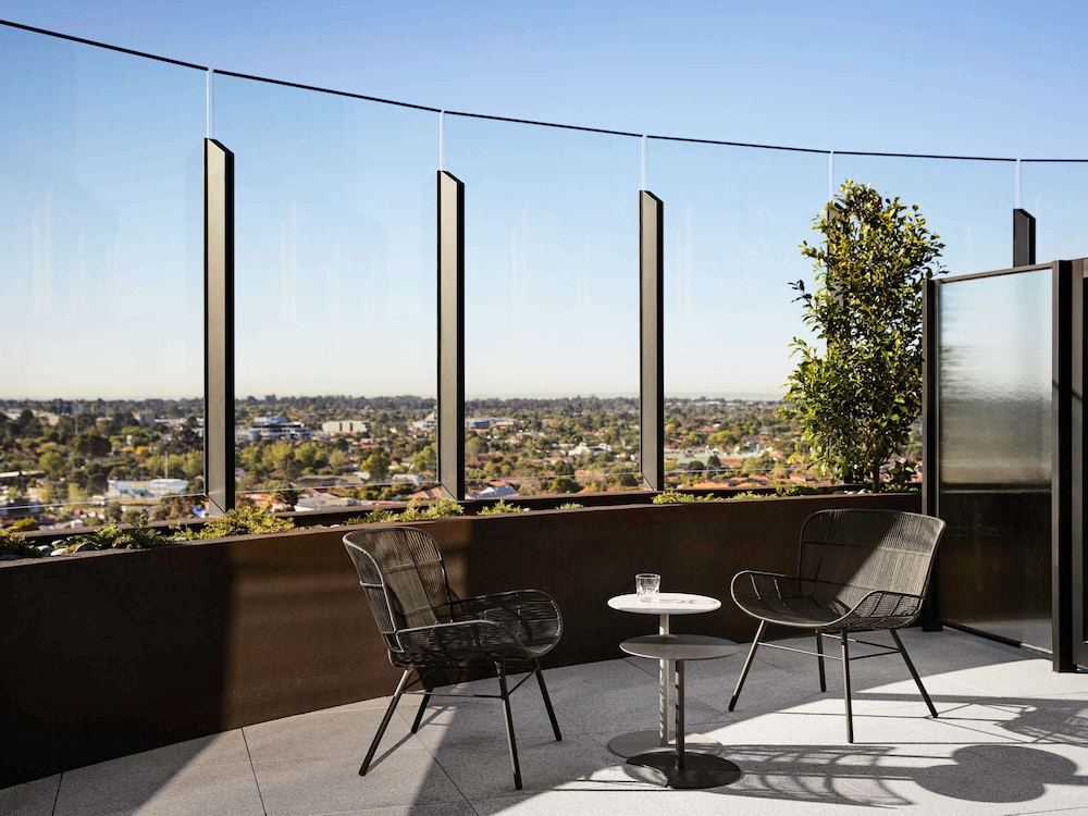 hotel chadstone melbourne mgallery