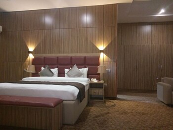 best western plus enugu