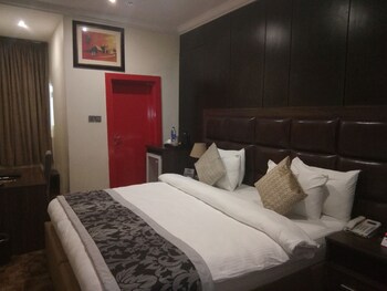 best western plus enugu