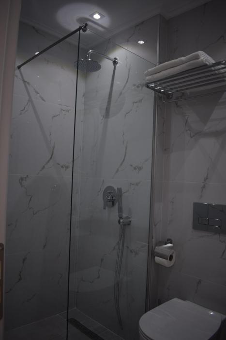 elena rooms and apartments