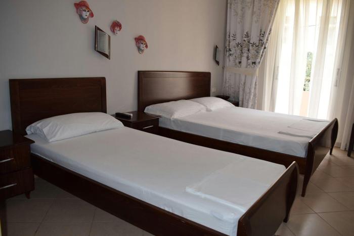 elena rooms and apartments