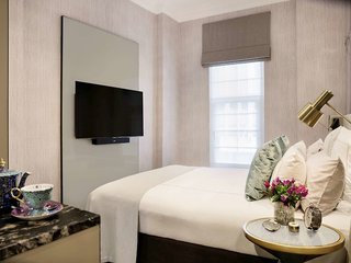 Hotel-Img
