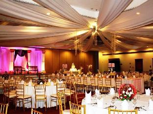 Ridgeview Chalets,,3 star