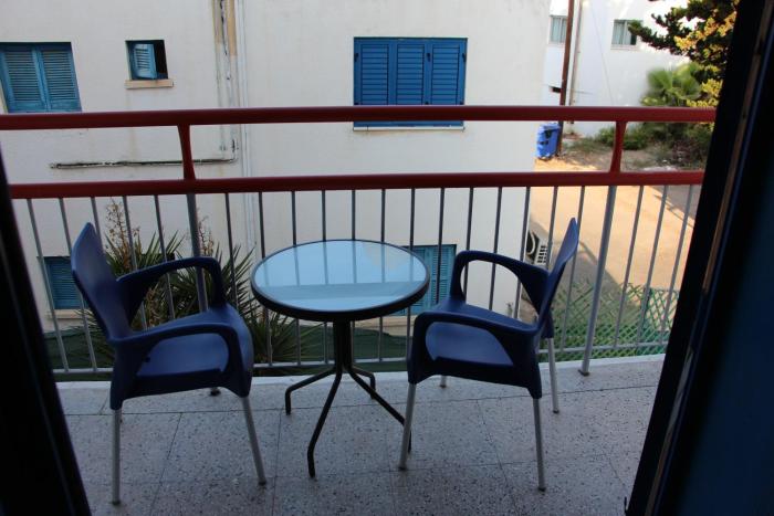 green bungalows hotel apartments