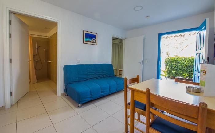 green bungalows hotel apartments