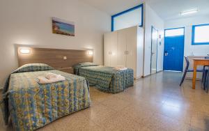 green bungalows hotel apartments