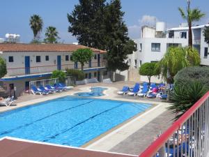 green bungalows hotel apartments