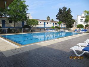 green bungalows hotel apartments