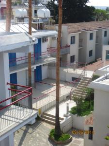 green bungalows hotel apartments