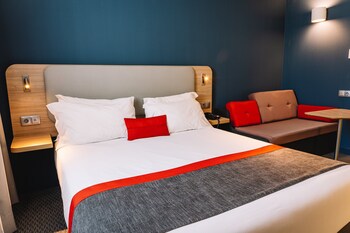 holiday inn express porto city center an ihg hotel