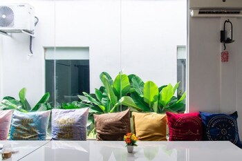 beds in garden hostel sdn bhd