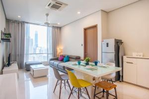 soho suites klcc by aloha