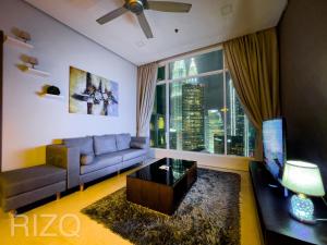 soho suites klcc by aloha