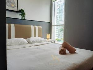 soho suites klcc by aloha